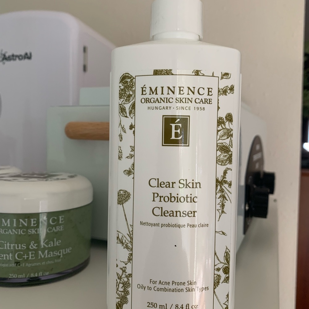 Eminence Organic Clear Skin Probiotic Cleanser